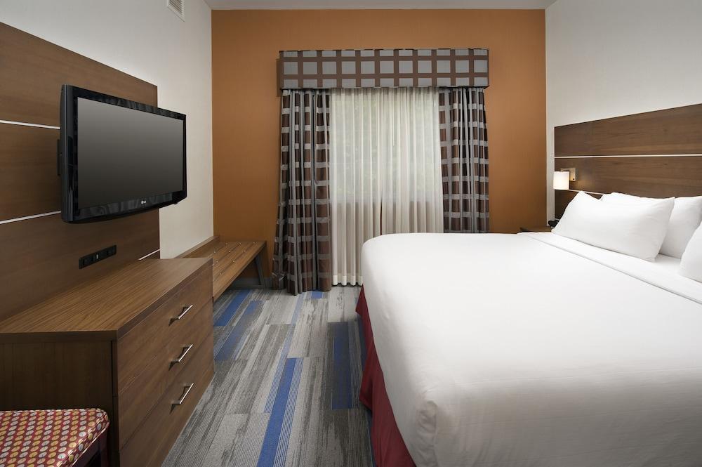 Holiday Inn Express & Suites Charlottesville - Ruckersville, An Ihg Hotel Ngoại thất bức ảnh