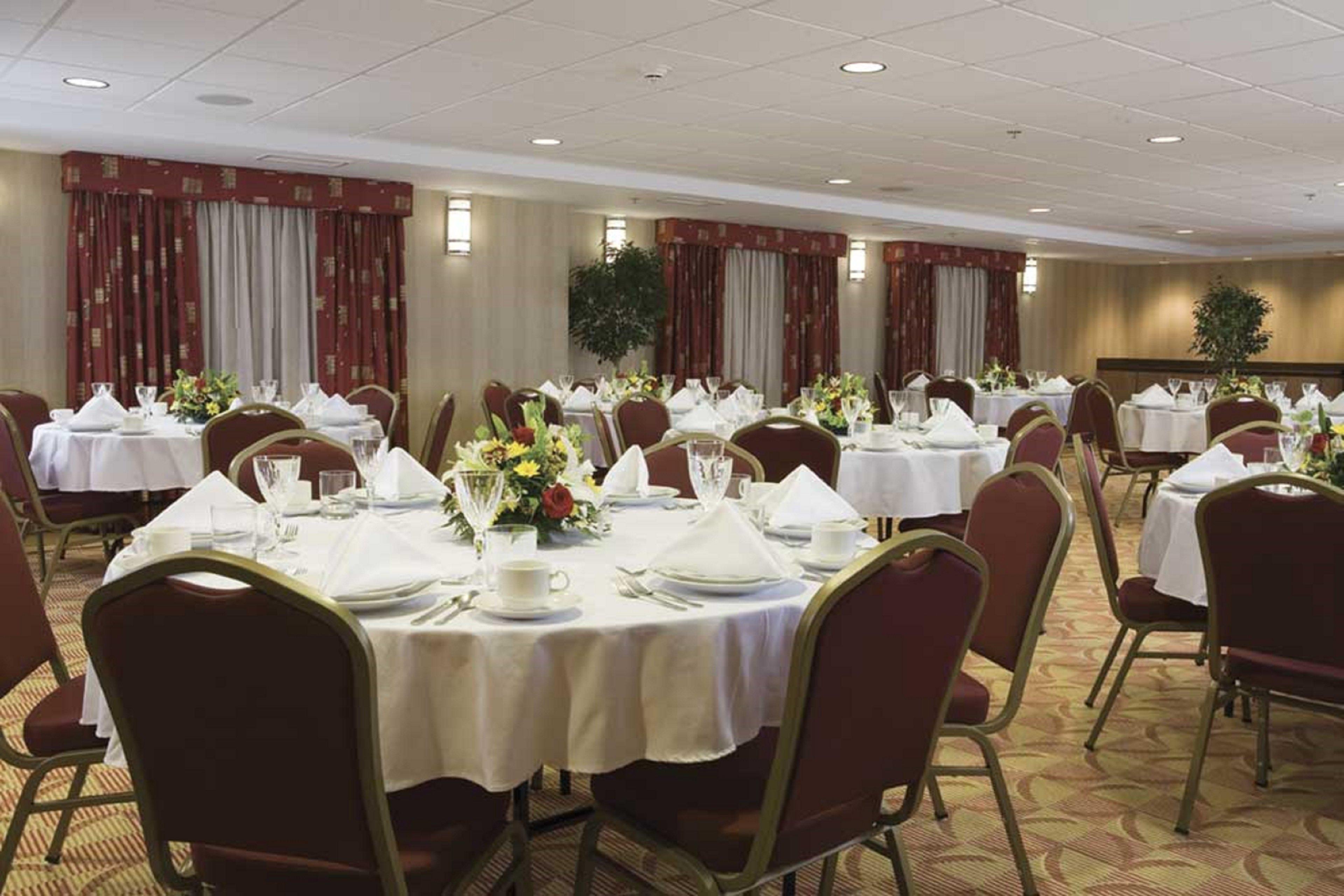 Holiday Inn Express & Suites Charlottesville - Ruckersville, An Ihg Hotel Ngoại thất bức ảnh