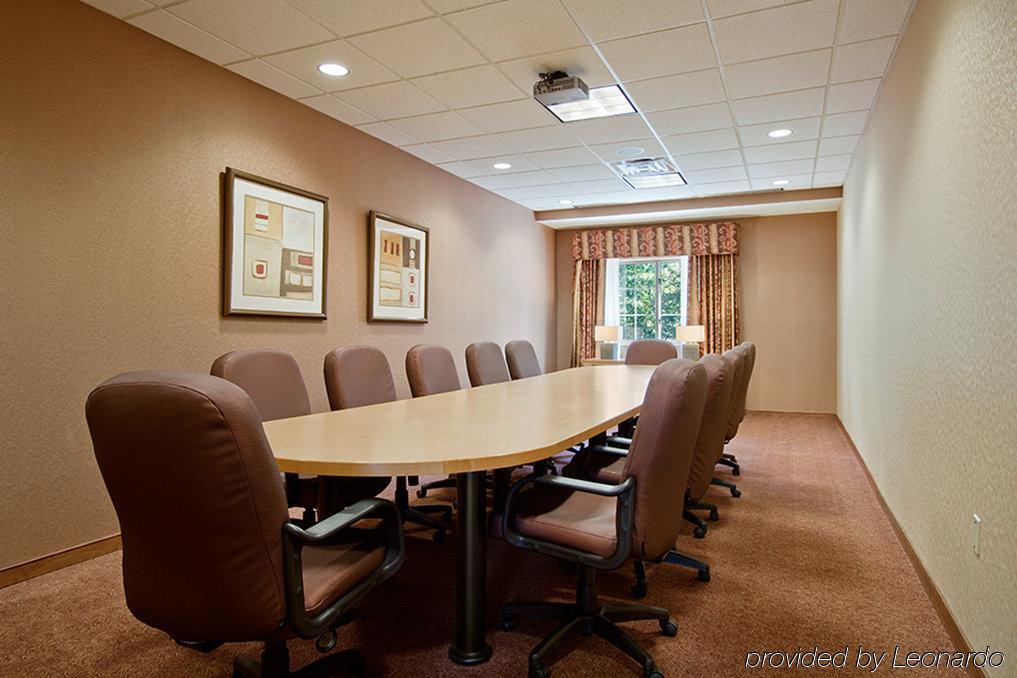 Holiday Inn Express & Suites Charlottesville - Ruckersville, An Ihg Hotel Ngoại thất bức ảnh